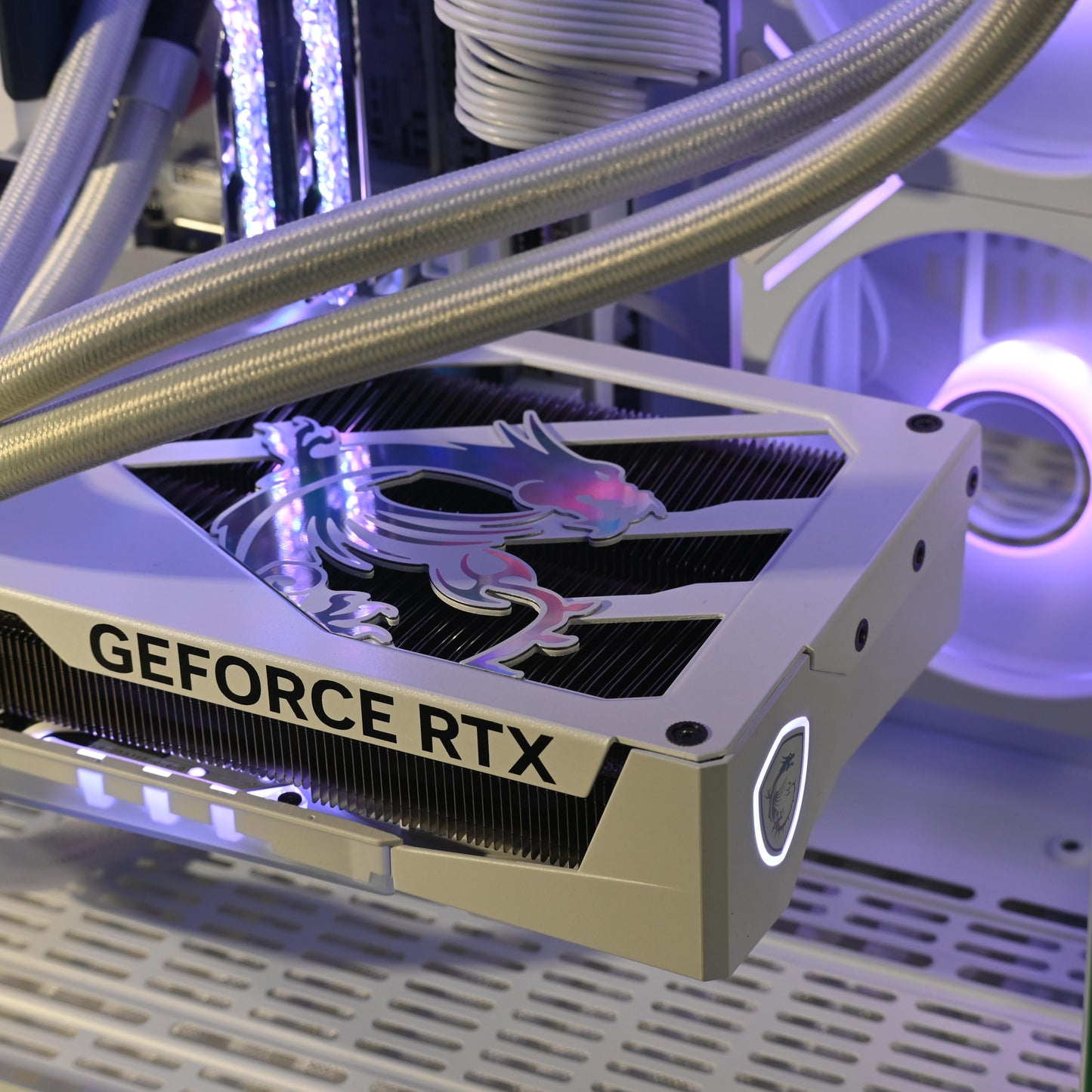 Razen R5 9600x | RTX 5070 Gaming PC