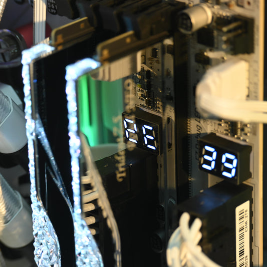 RYZEN 5 9600x | RTX 5070 White