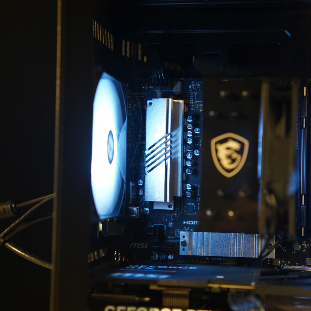 9600x+5070 gaming PC