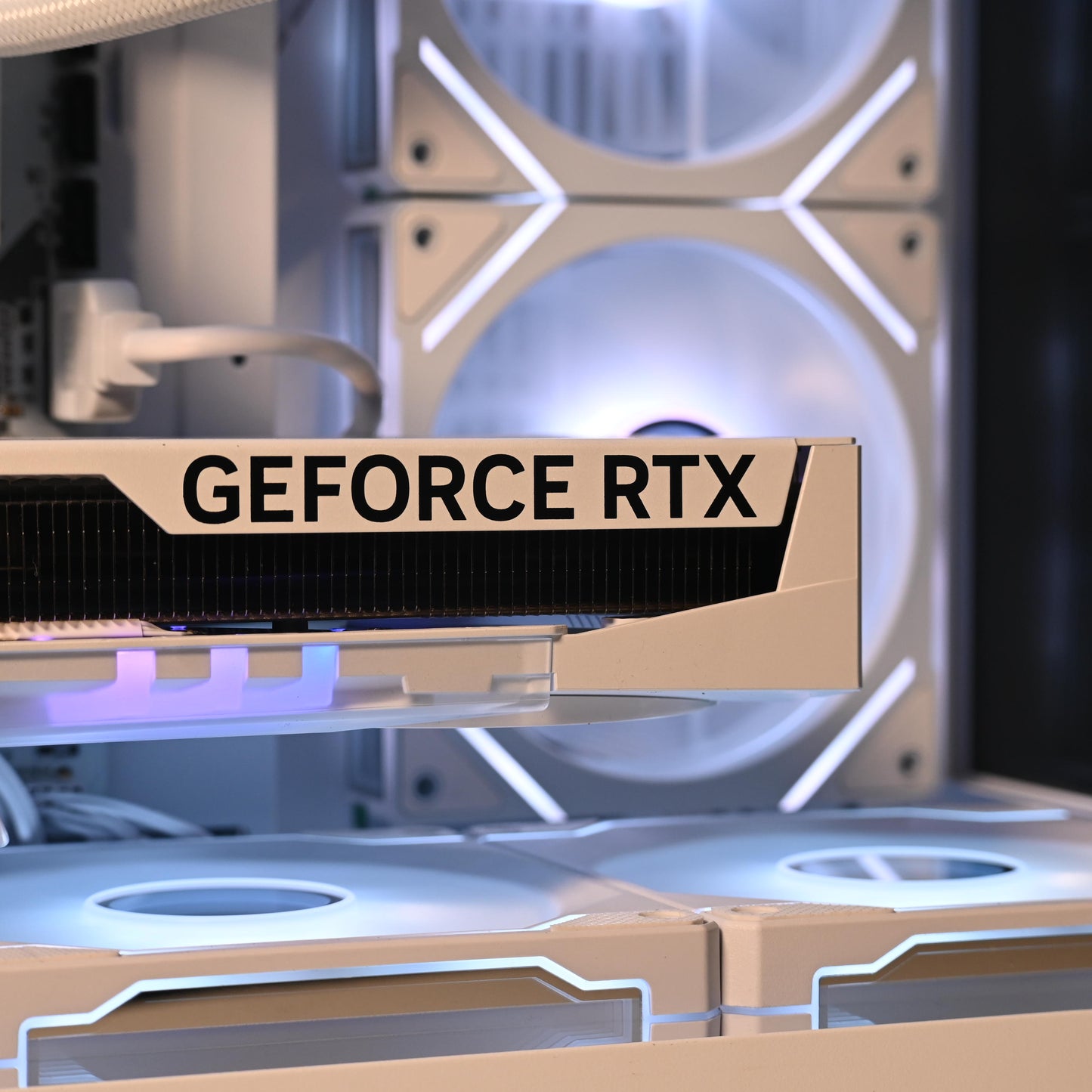 9700X+5060 GAMING PC